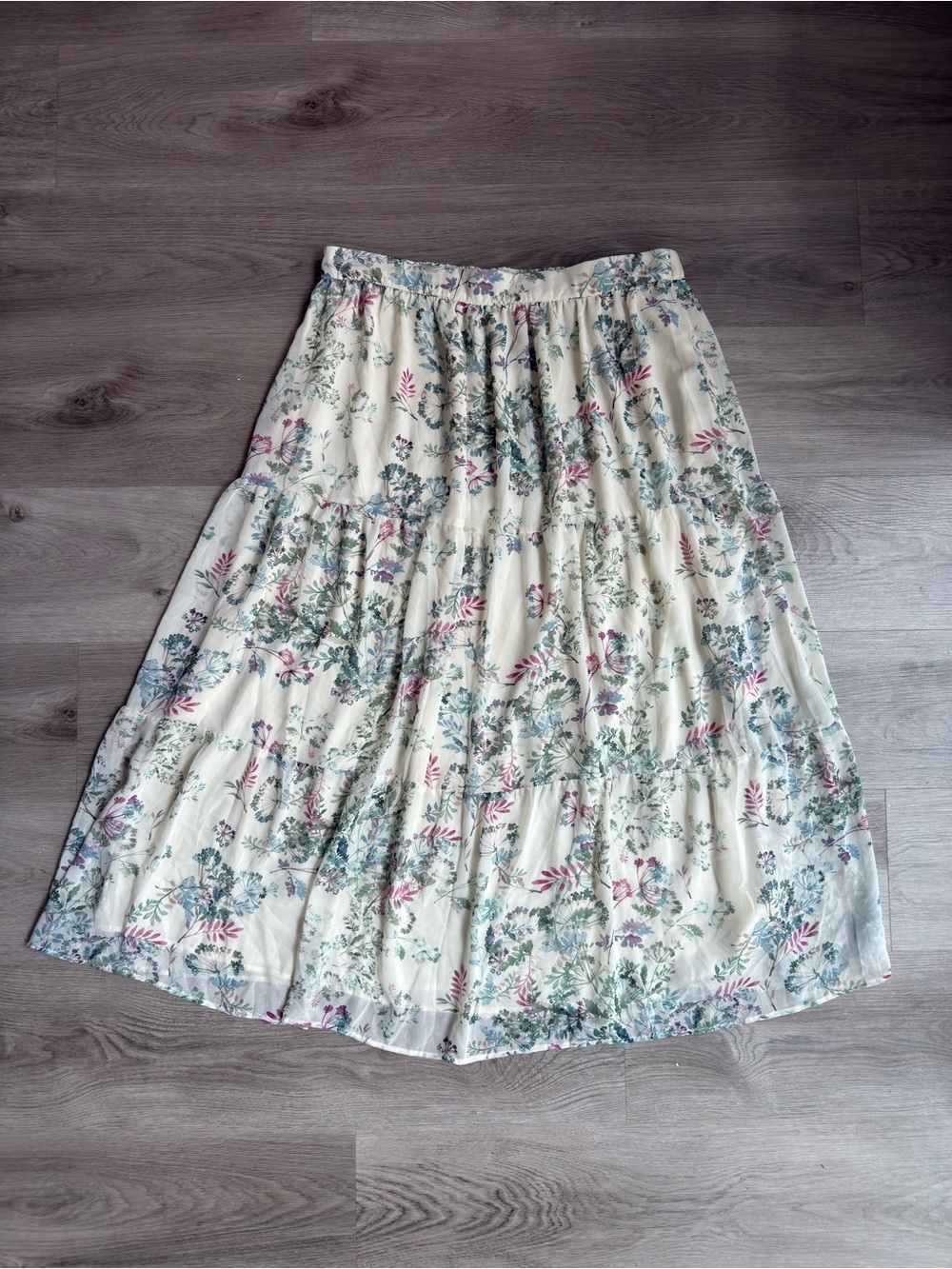 Vince Camuto Floral Tiered Maxi Skirt Size L NWOT Cottagecore